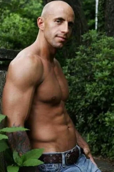 Barry Scott